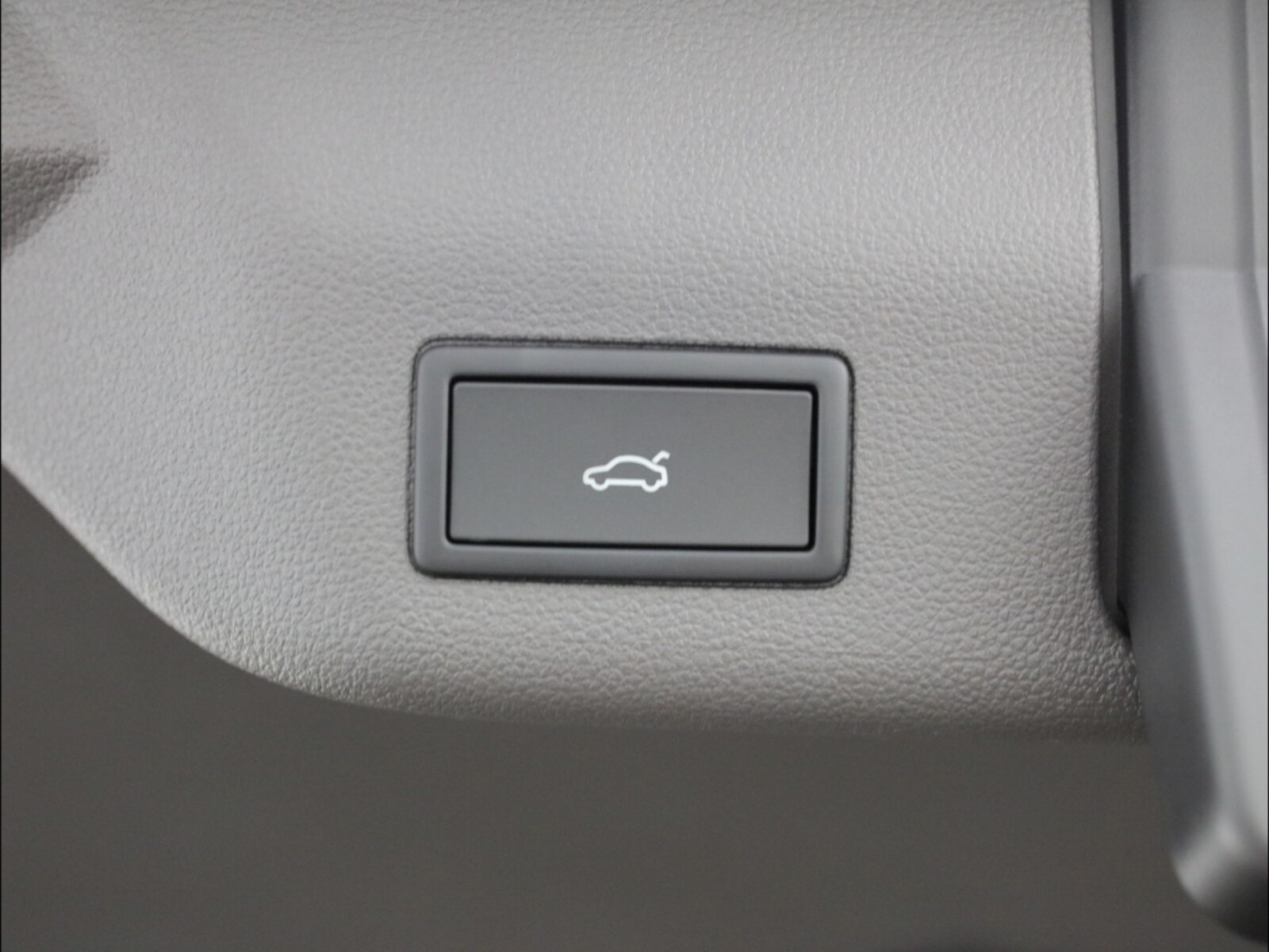 Volkswagen Multivan Langversion – Bild 15