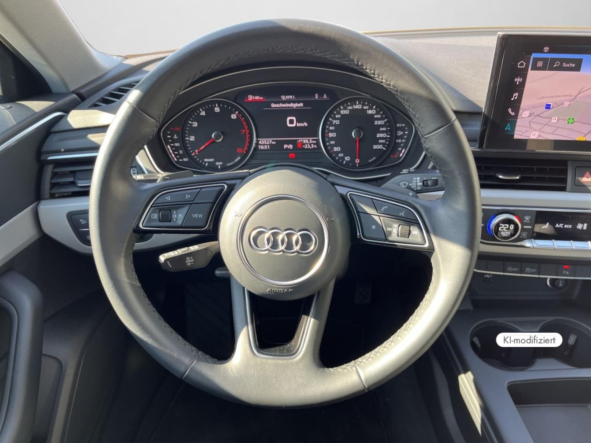 Audi A4 Avant S line