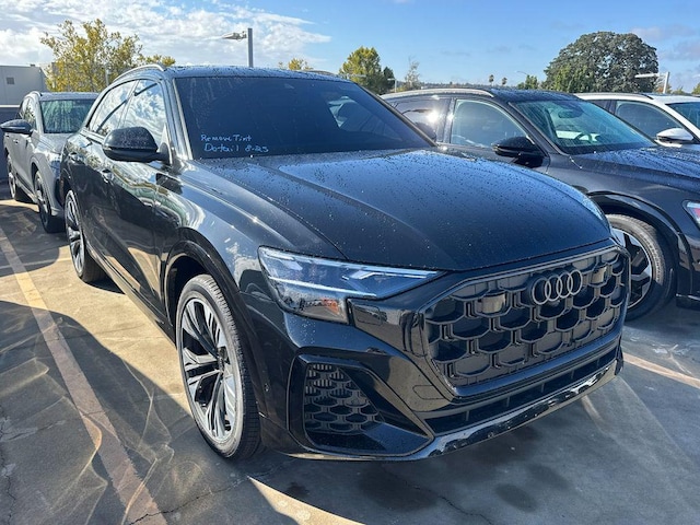 2025 Audi Q8