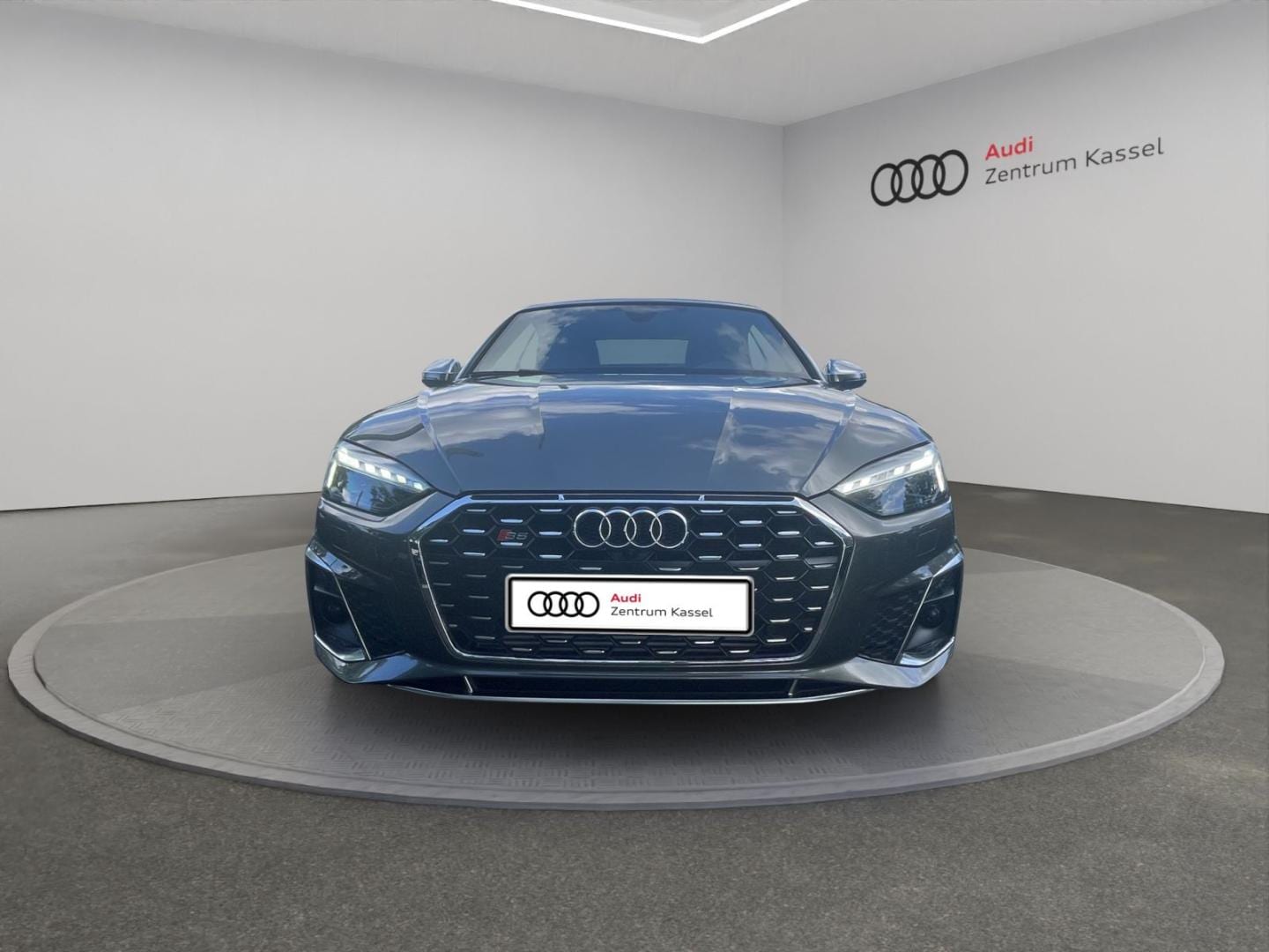 Bild über Audi S5 Cabriolet TFSI quattro tiptronic - für weitere Informationen kontaktieren Sie den Audi Partner