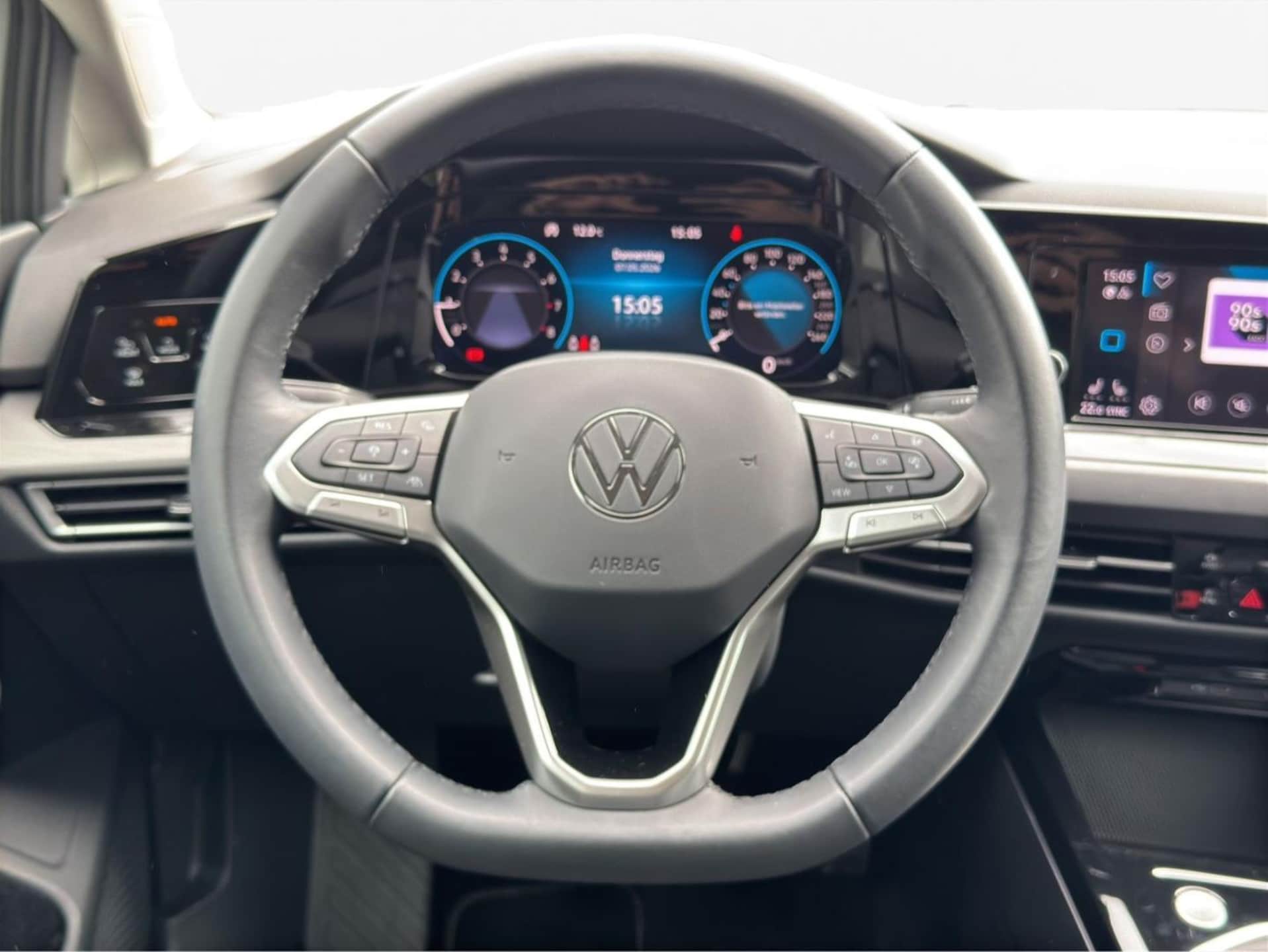 Volkswagen Golf Style