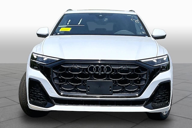 2026 Audi Q8