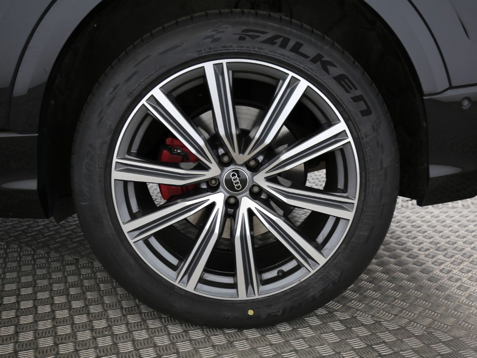 Audi Q8 SUV TFSI e