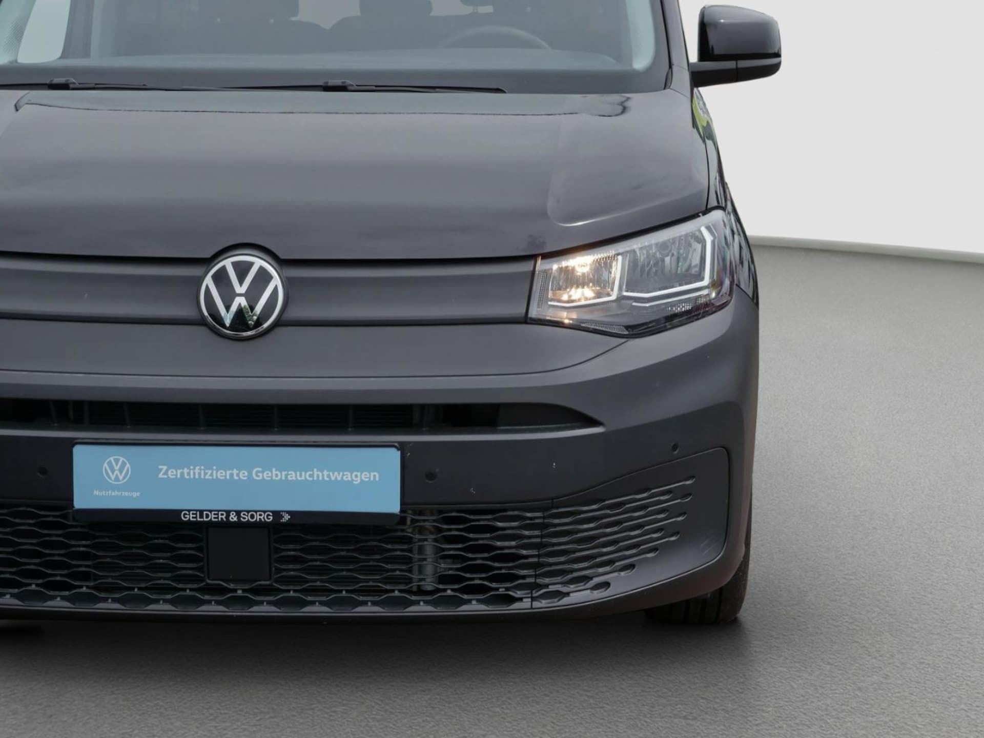 Volkswagen Caddy Basis-Modell