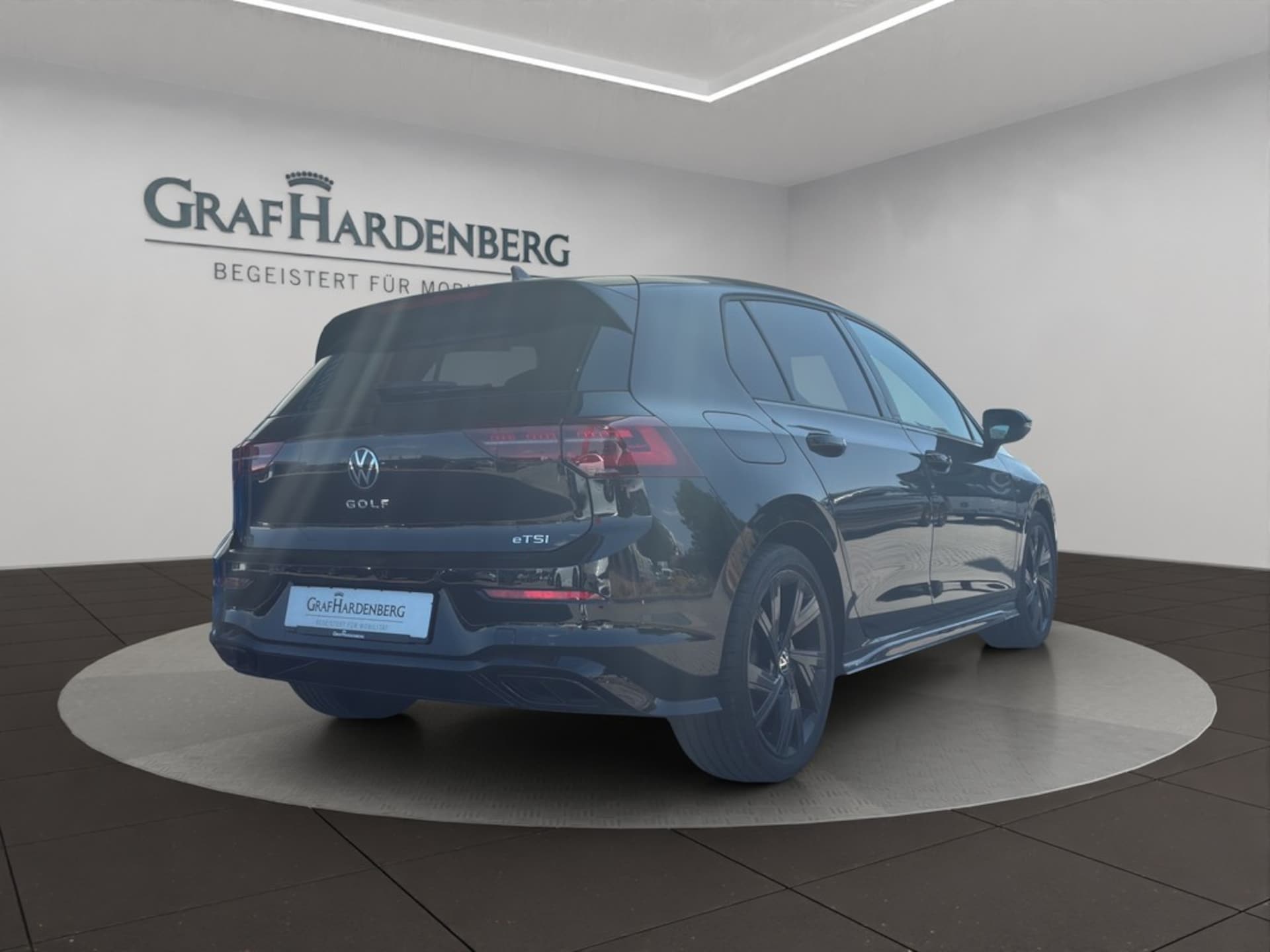 Volkswagen Golf R-Line