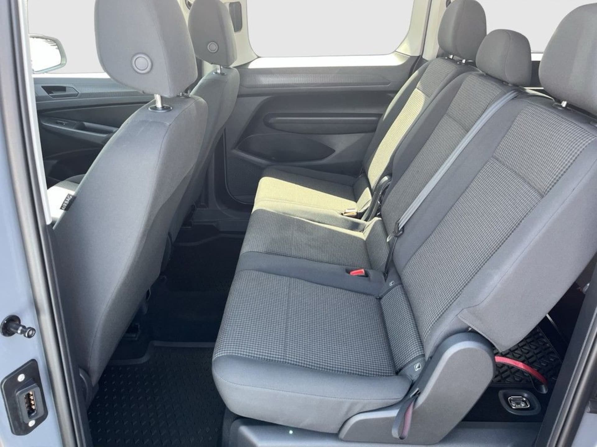 Volkswagen Caddy Maxi Basis-Modell