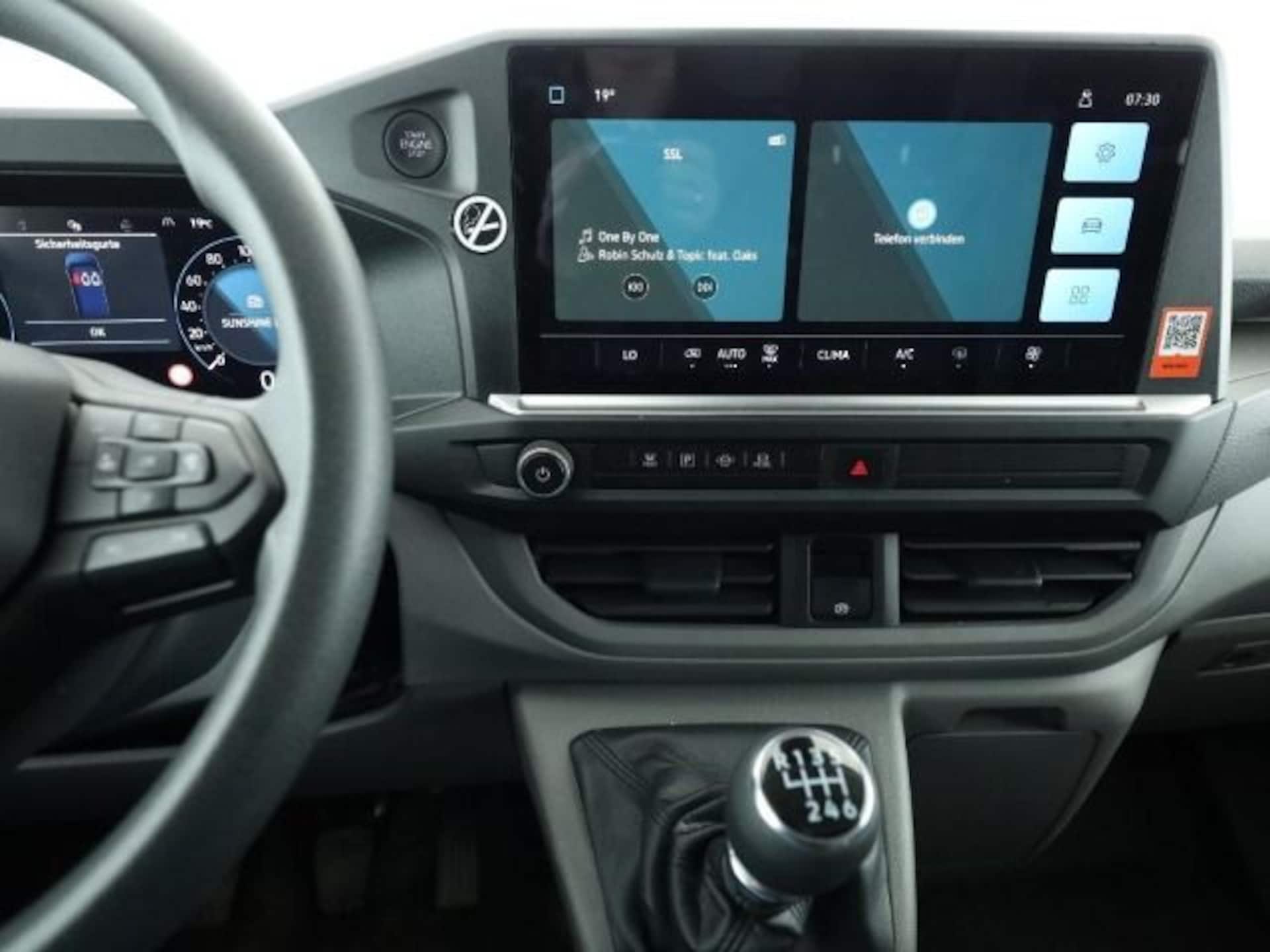 Volkswagen Transporter Kasten langer Radstand