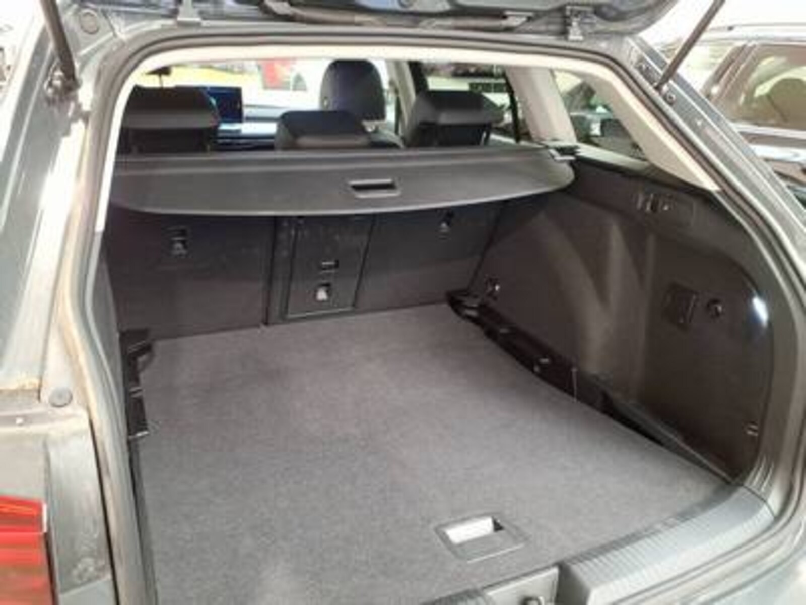 Volkswagen Golf Variant – Bild 5