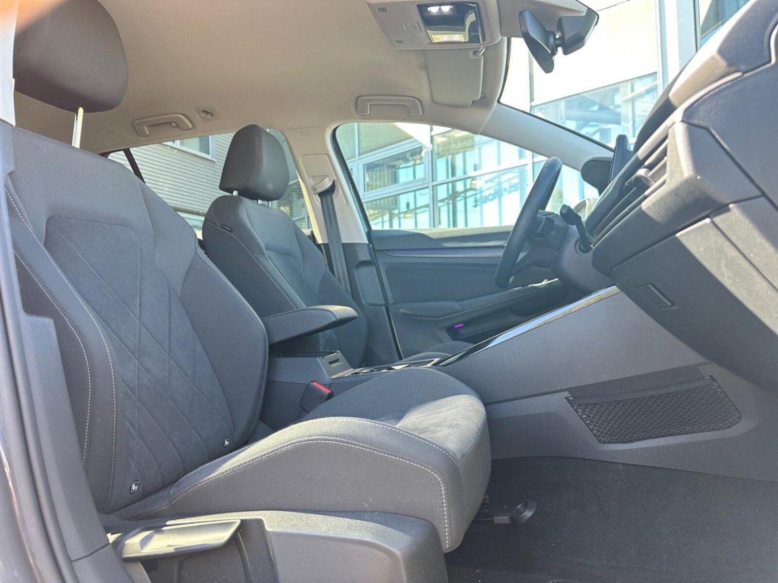 Volkswagen Golf Variant – Bild 9