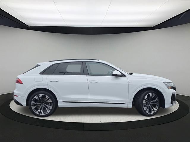 2026 Audi Q8 Premium Plus - Photo 8