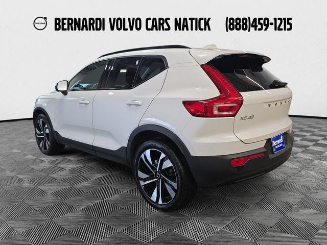 2024 Volvo XC40