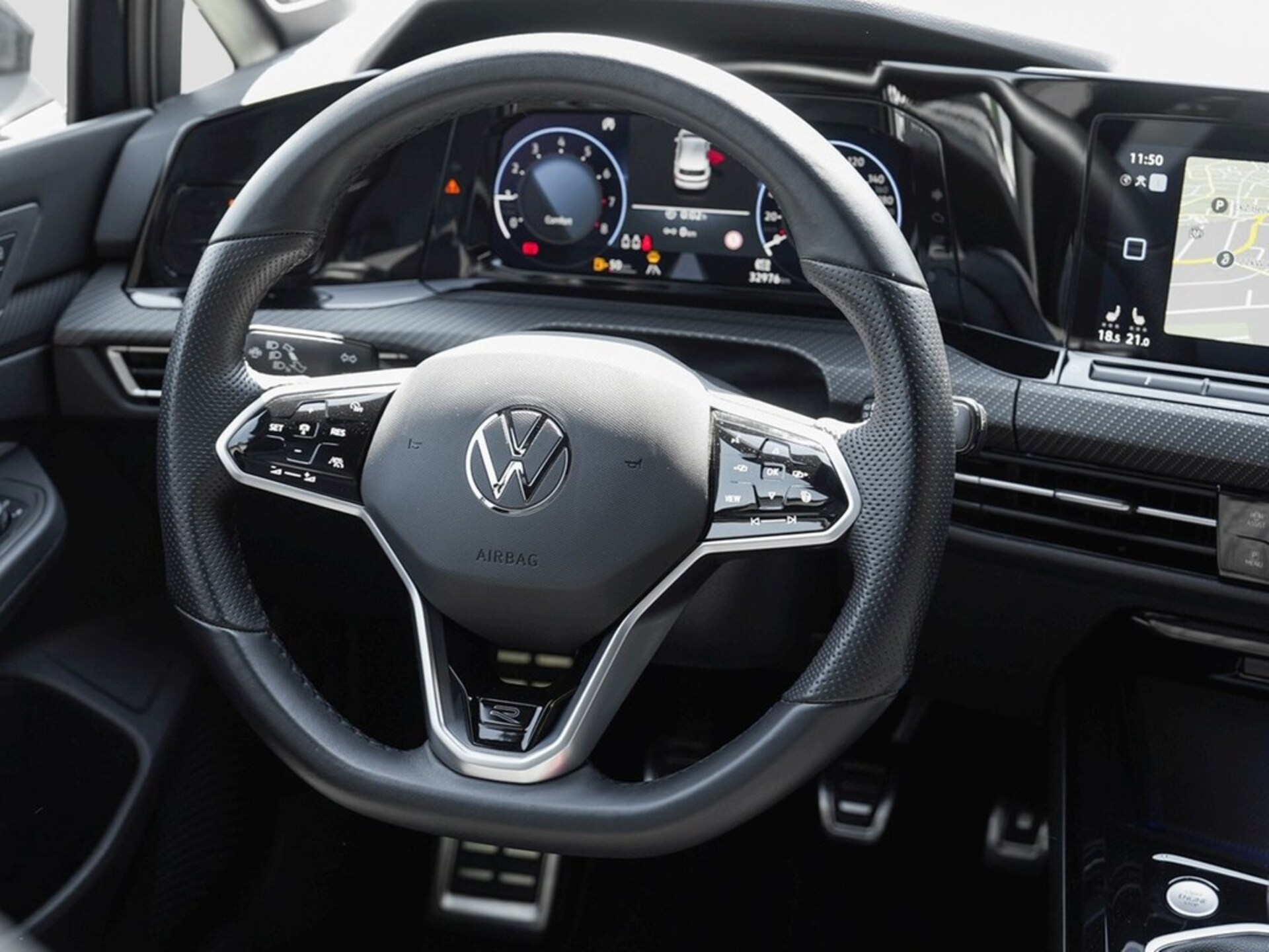 Volkswagen Golf R-Line