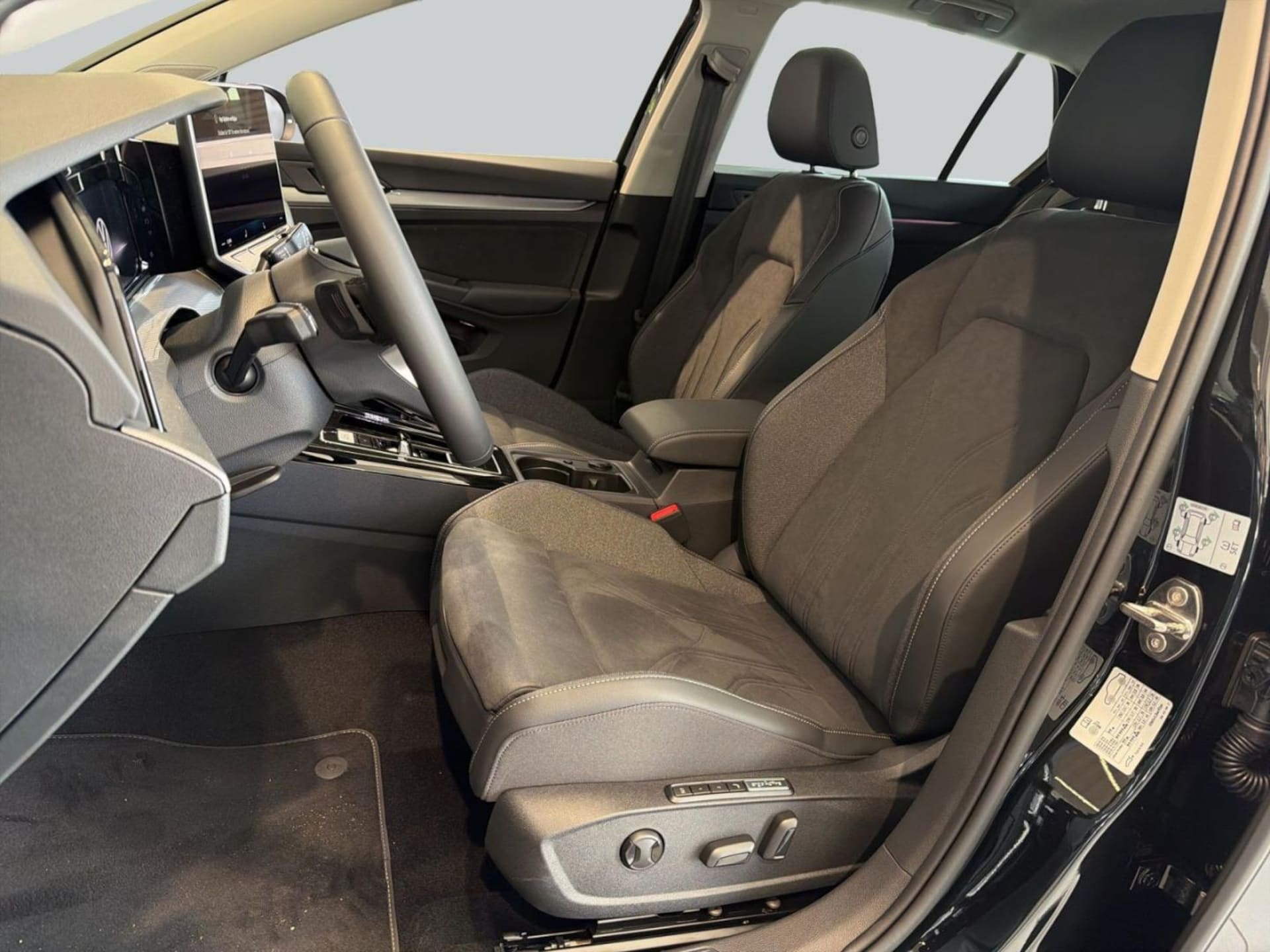Volkswagen Golf Style