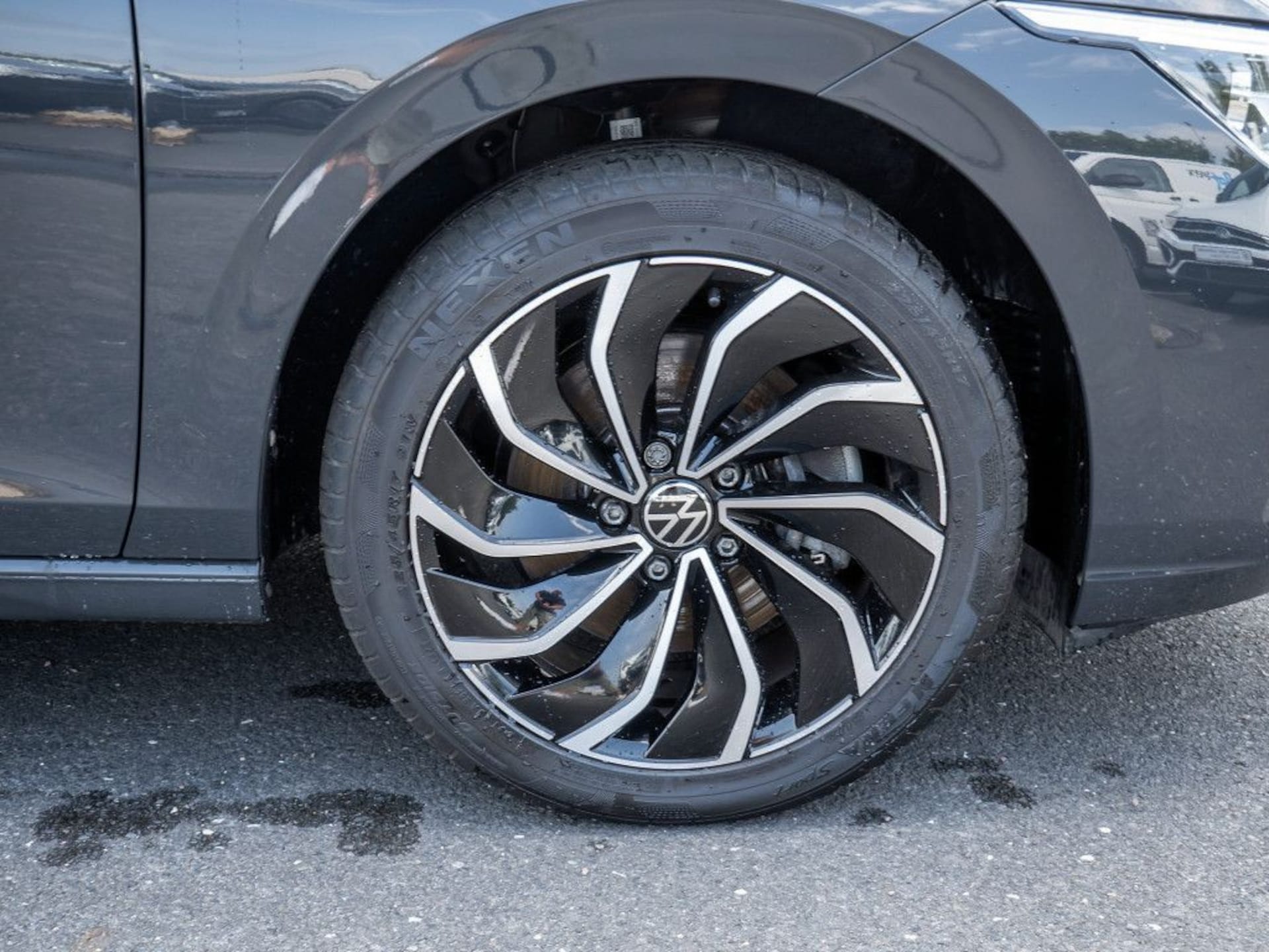 Volkswagen Golf Style
