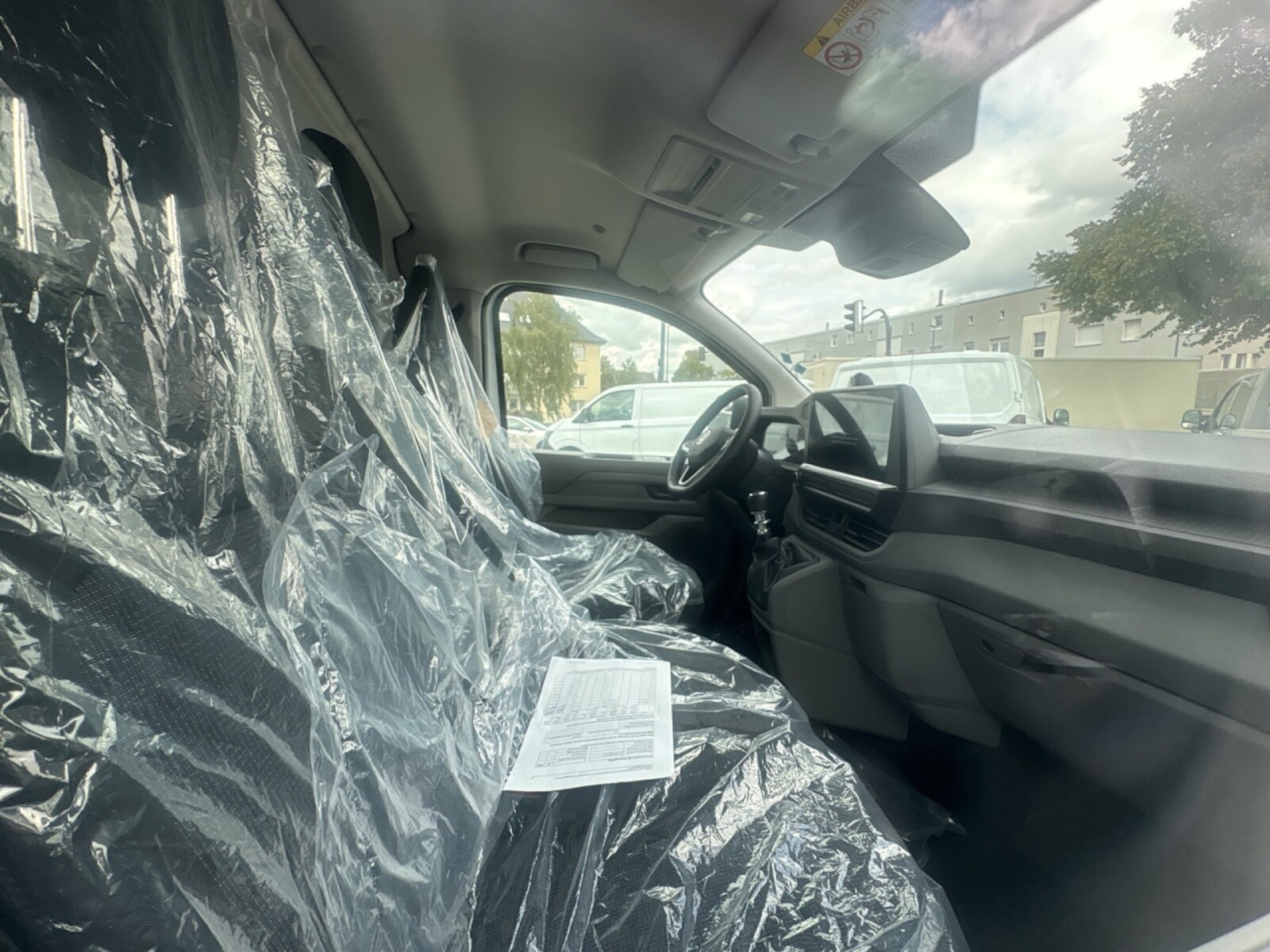 Volkswagen Transporter Kasten kurzer Radstand – Bild 14