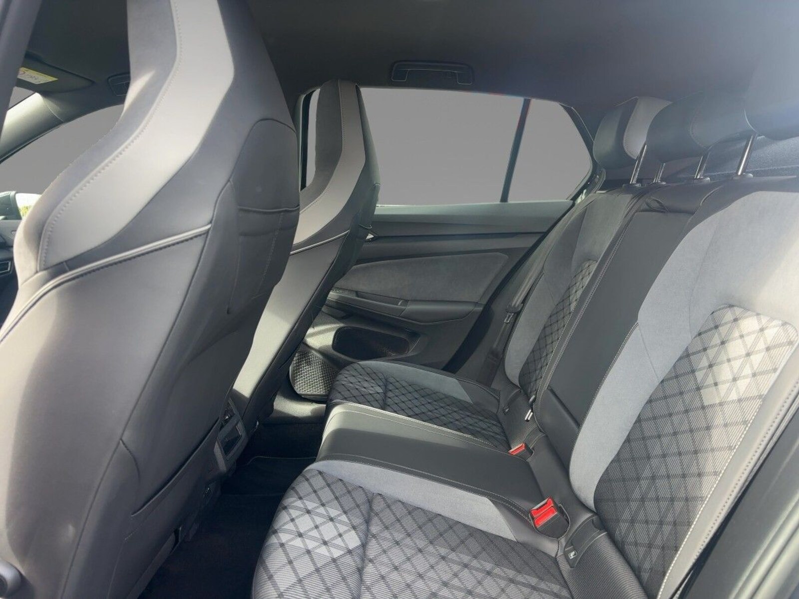 Volkswagen Golf – Bild 9