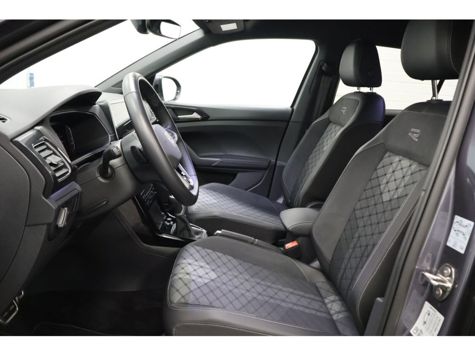 Volkswagen T-Cross – Bild 25