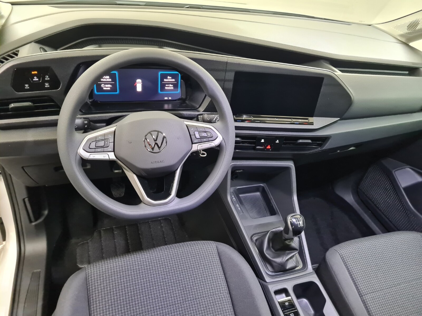 Volkswagen Caddy Cargo – Bild 9