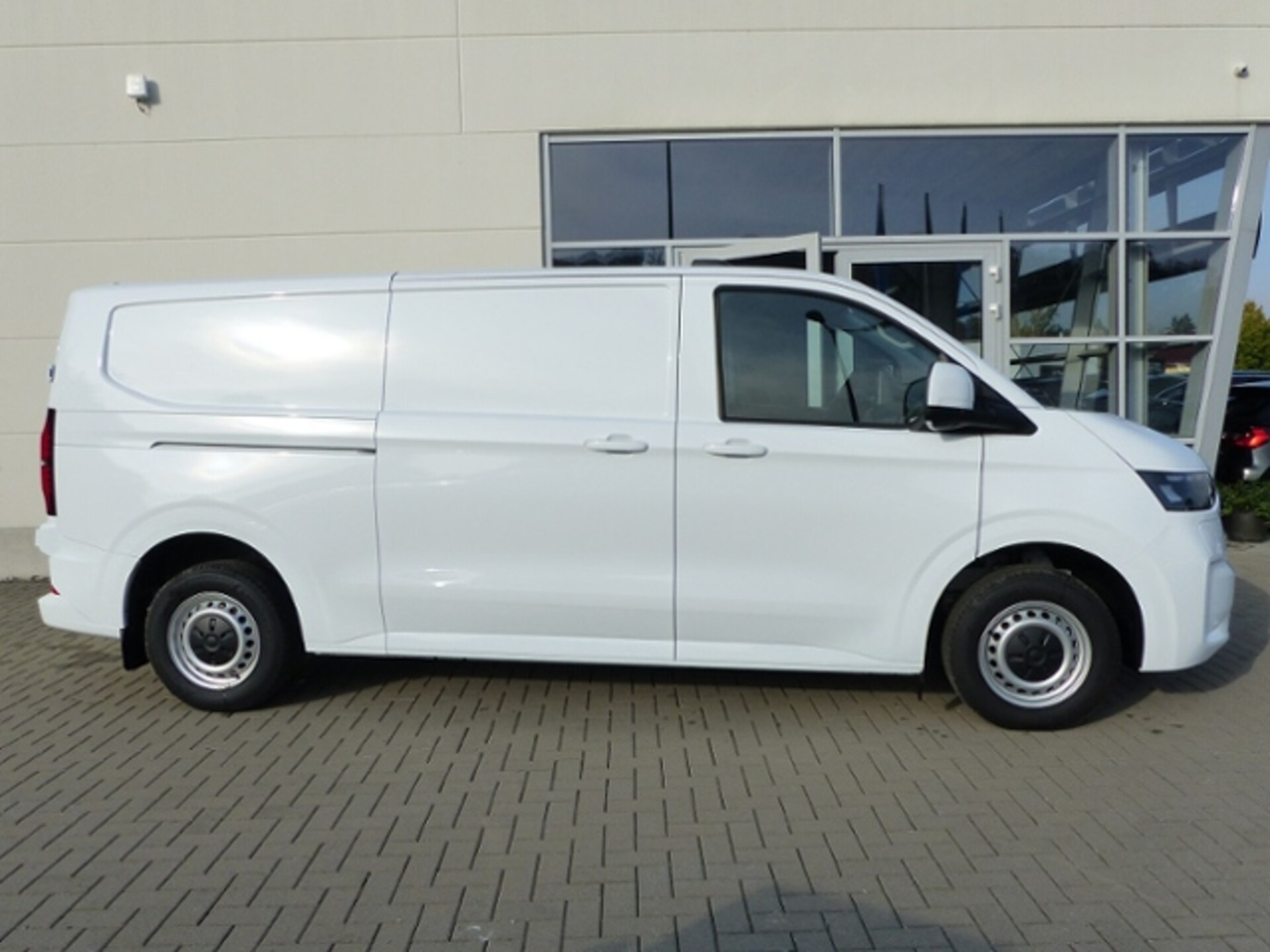 Volkswagen Transporter Kasten langer Radstand