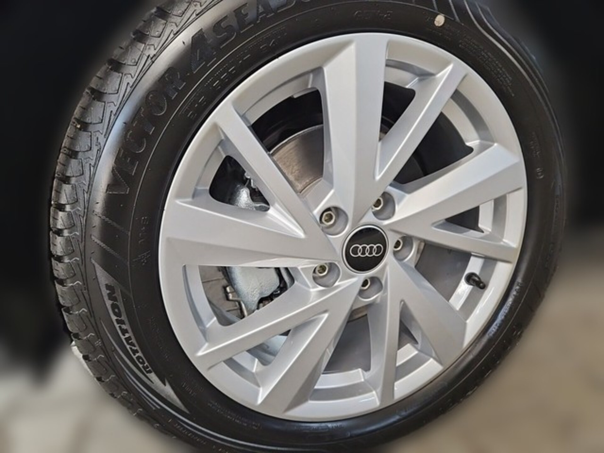 Audi Q2 S line