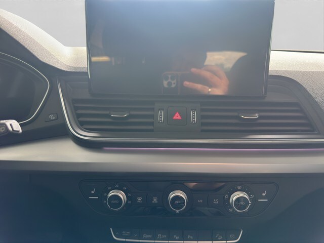 Image about Audi Q5 40 TDI quattro S tronic