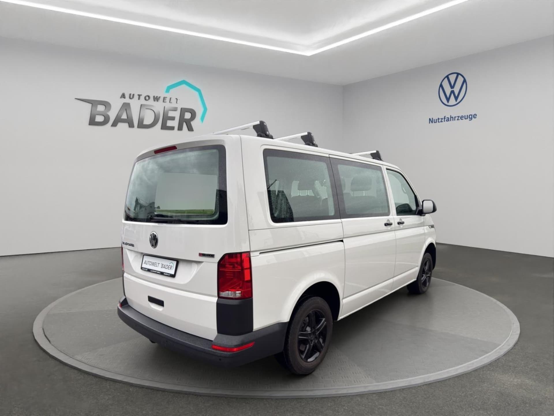Volkswagen T6.1 Transporter Kombi kurzer Radstand