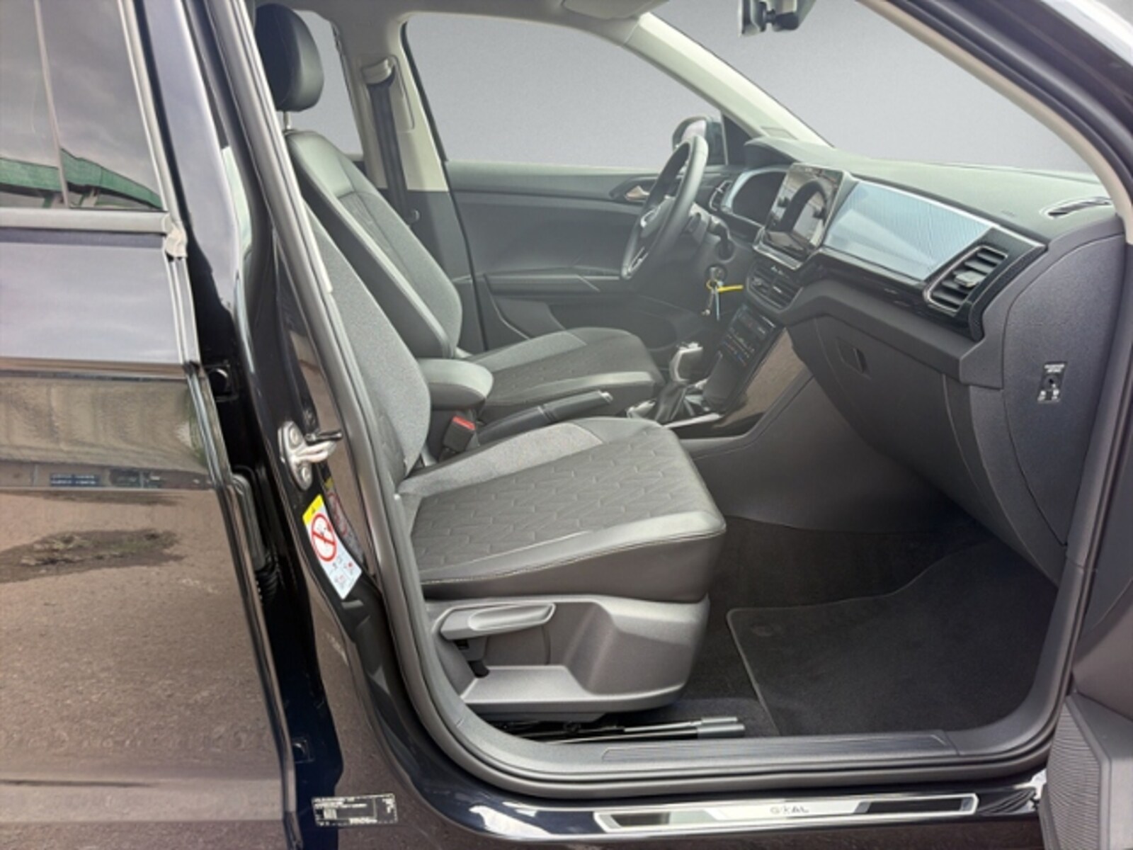 Volkswagen T-Cross – Bild 11