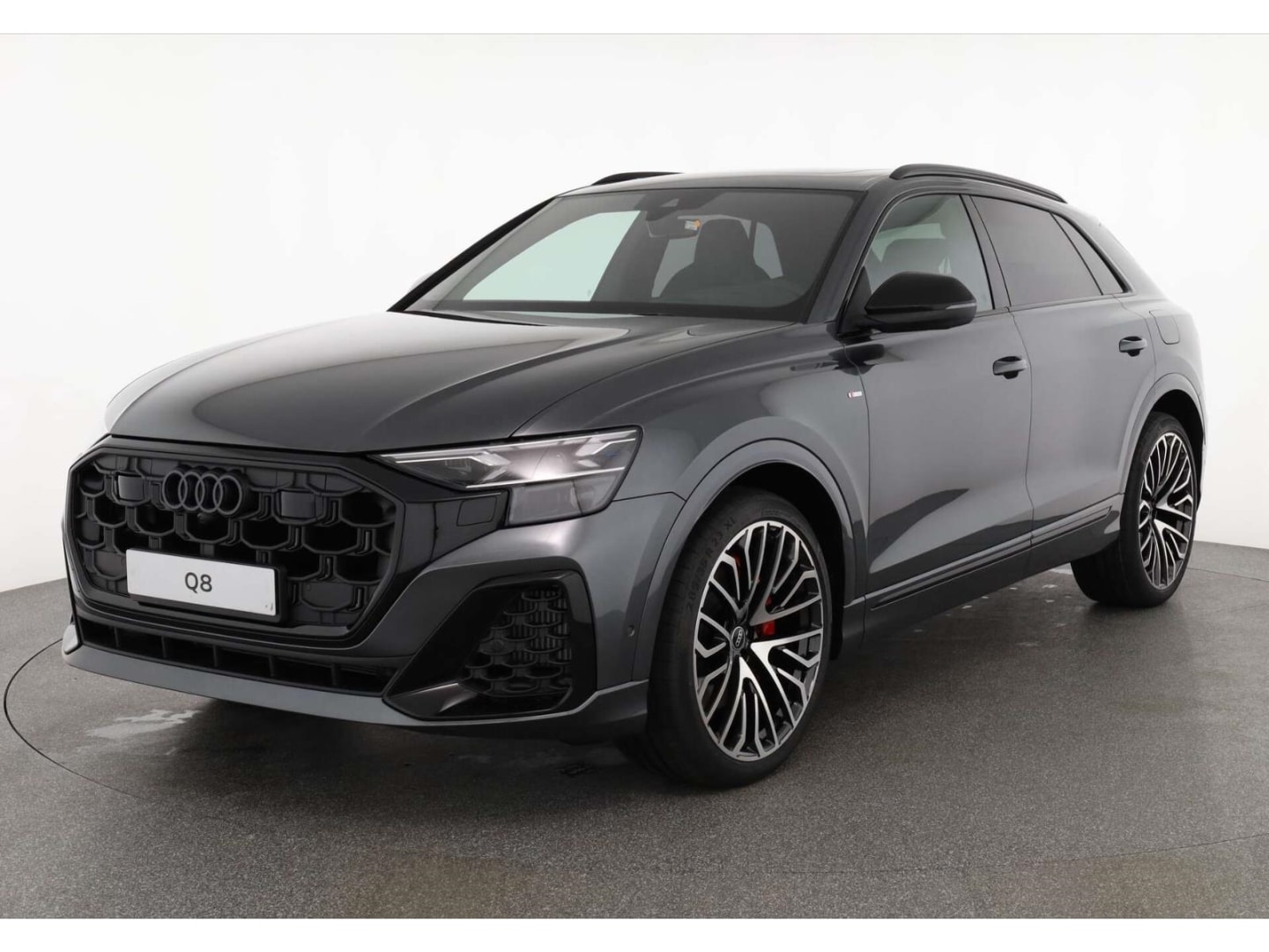 Bild über Audi Q8 SUV TFSI e S line business TFSI e quattro 360 kW tiptronic - für weitere Informationen kontaktieren Sie den Audi Partner