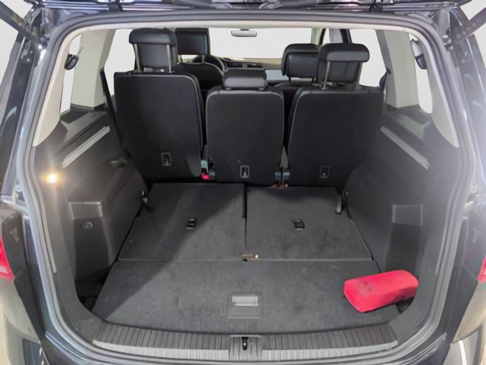 Volkswagen Touran – Bild 5