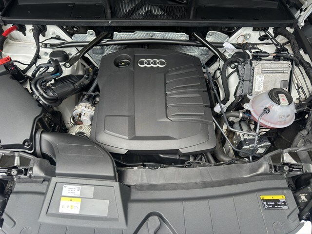 Image about Audi Q5 40 TDI quattro S tronic
