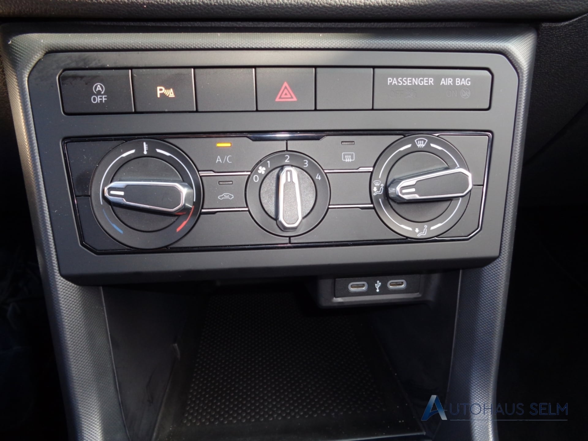 Volkswagen T-Cross Basis-Modell