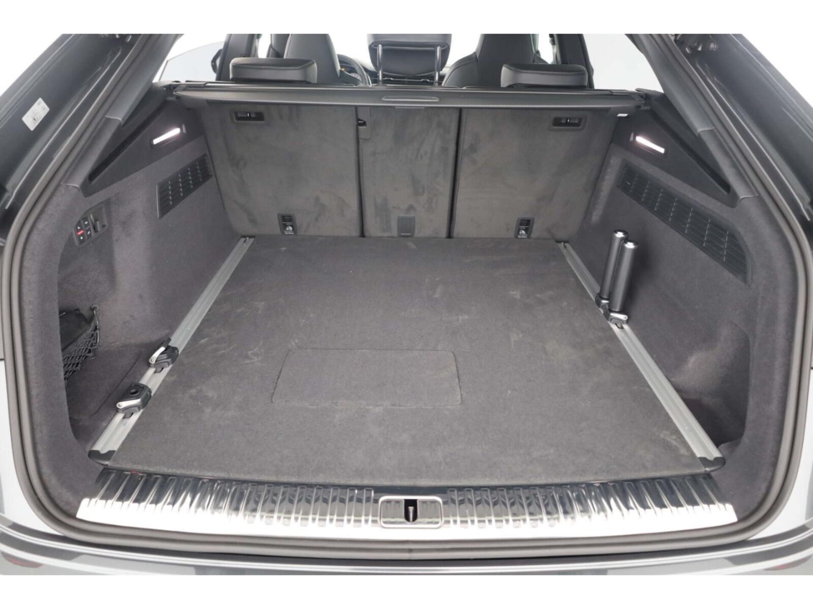 Audi Q8 – Bild 12