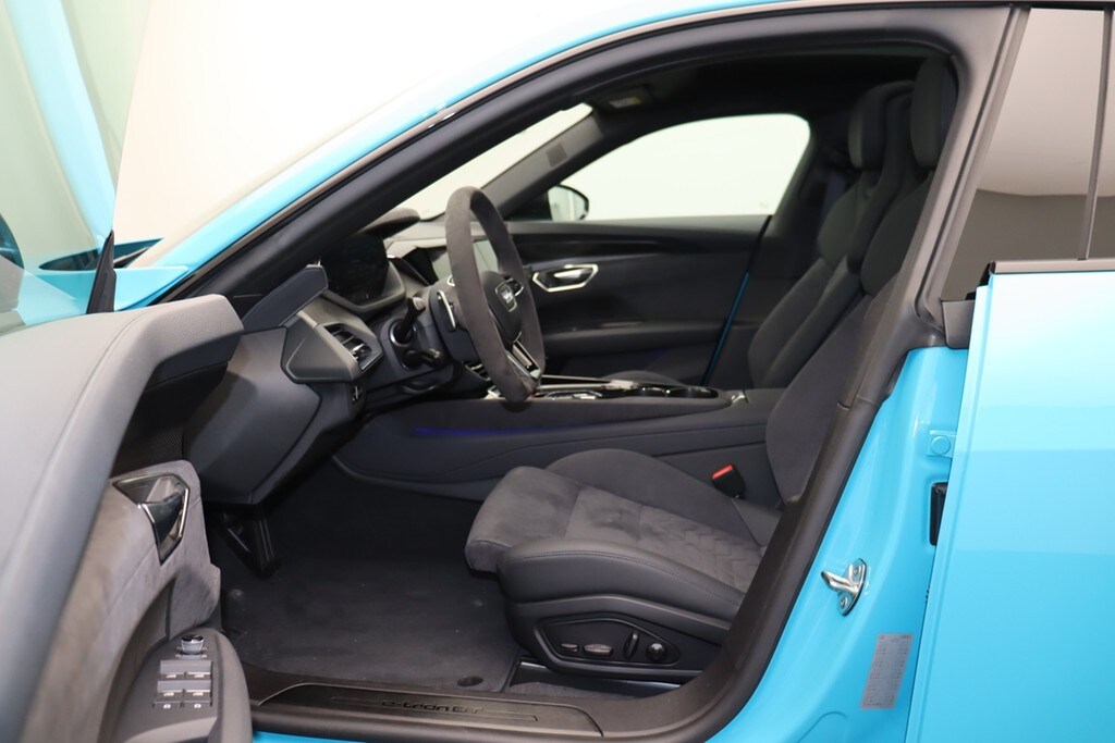 Image about Audi e-tron GT e-tron quattro