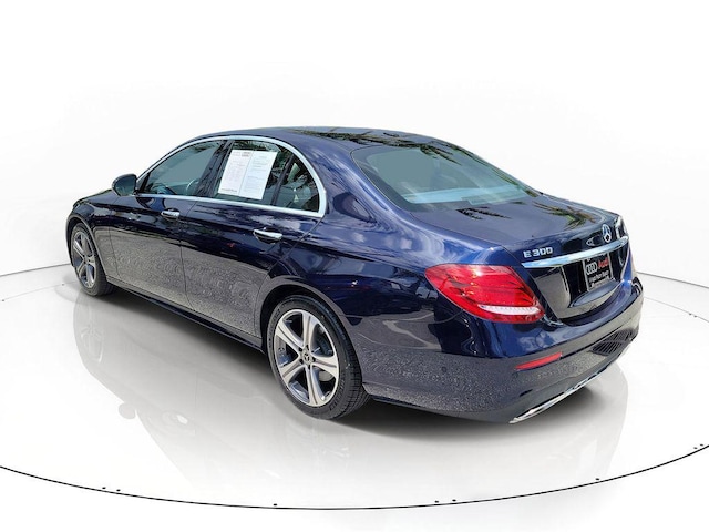 2019 Mercedes-Benz E 300
