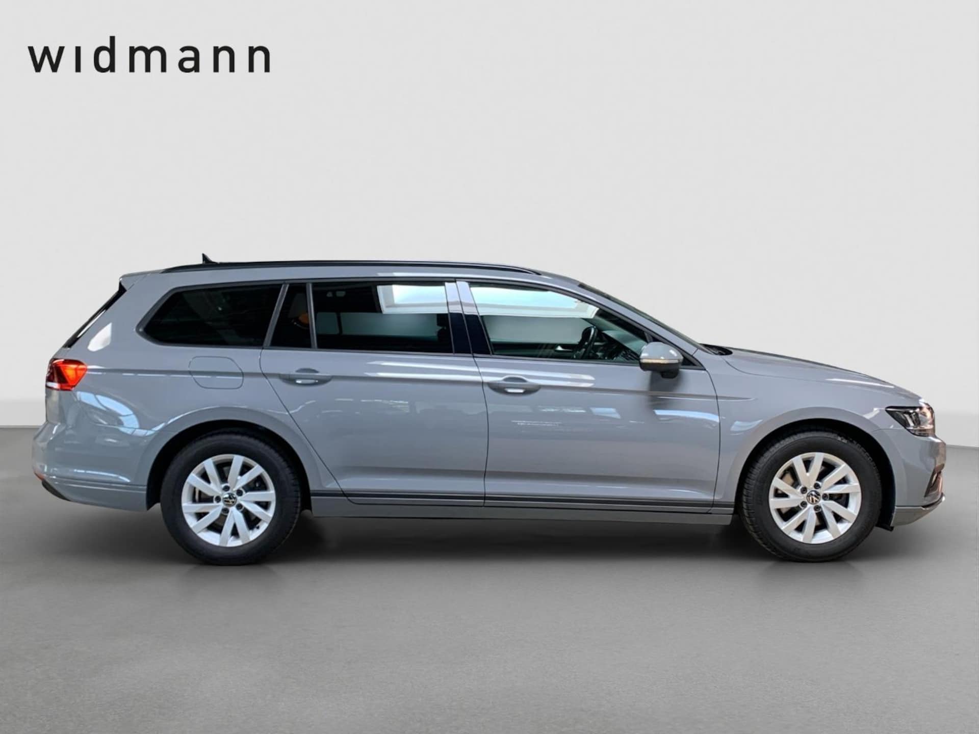 Volkswagen Passat Variant Basis-Modell