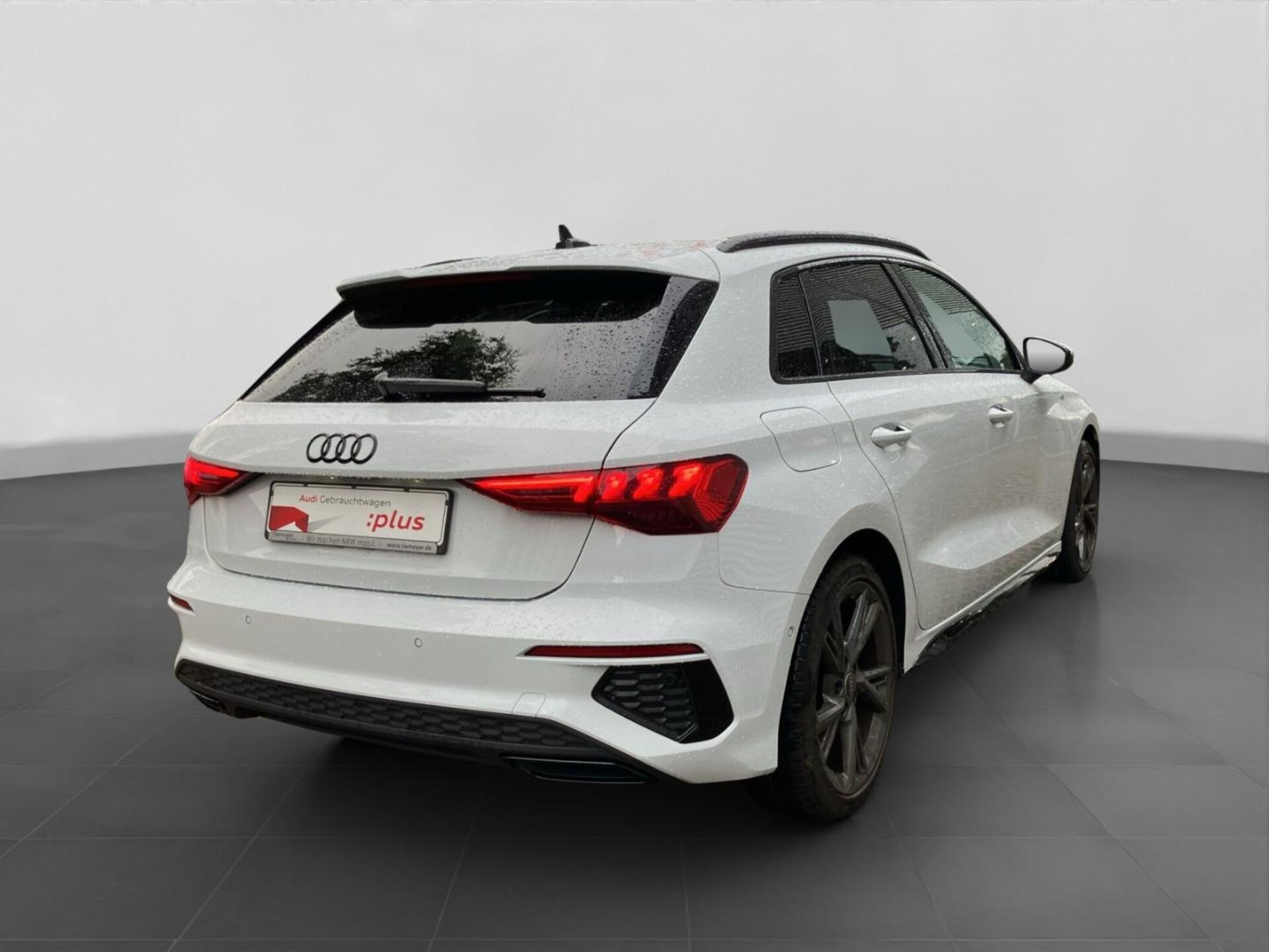 Audi A3 Sportback S line