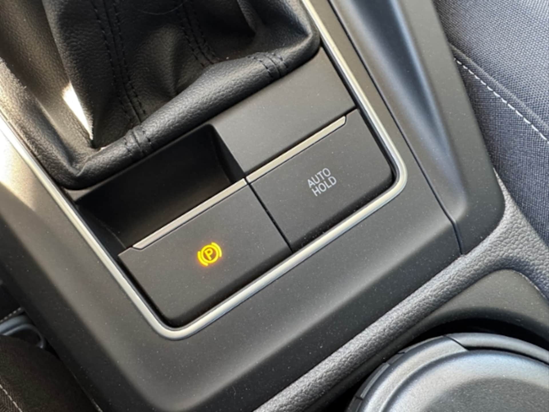 Volkswagen Golf Active