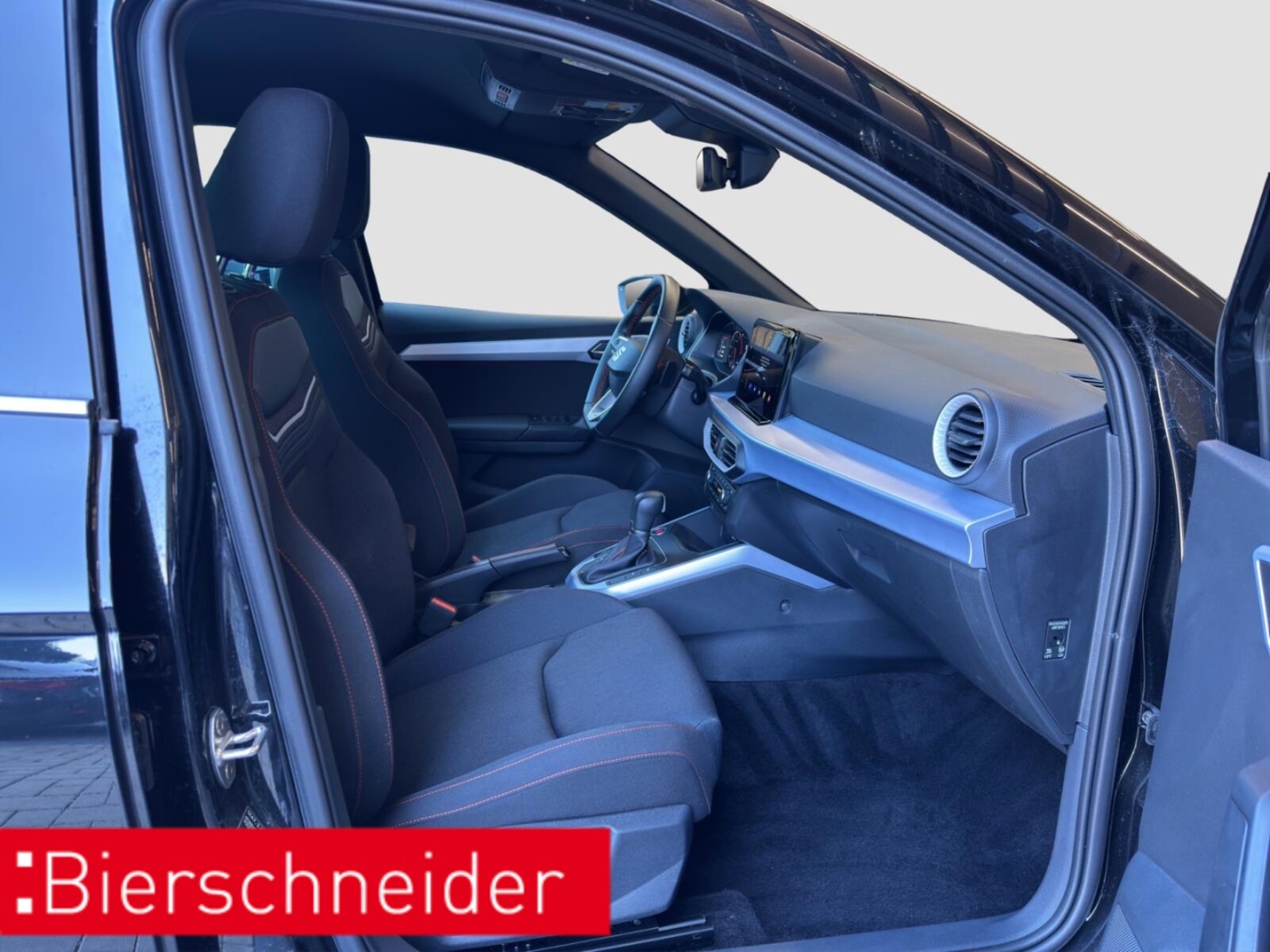 SEAT Arona – Bild 14