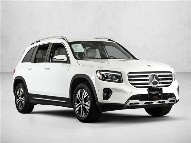 2025 Mercedes-Benz GLB 250