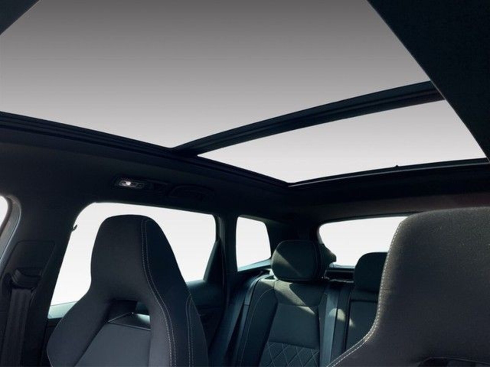 Škoda Karoq – Bild 10
