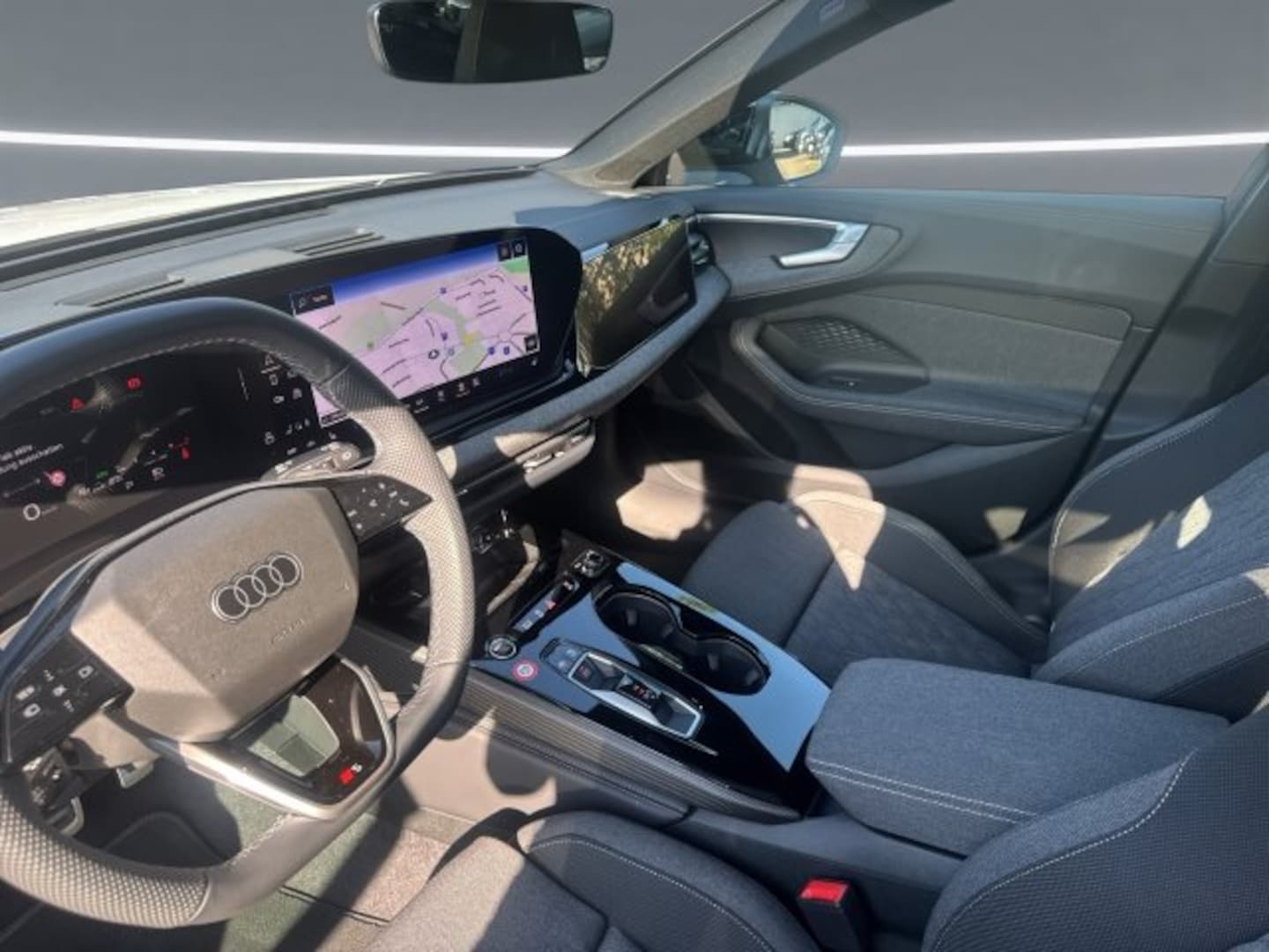 Bild über Audi A5 Avant TFSI quattro S tronic - für weitere Informationen kontaktieren Sie den Audi Partner
