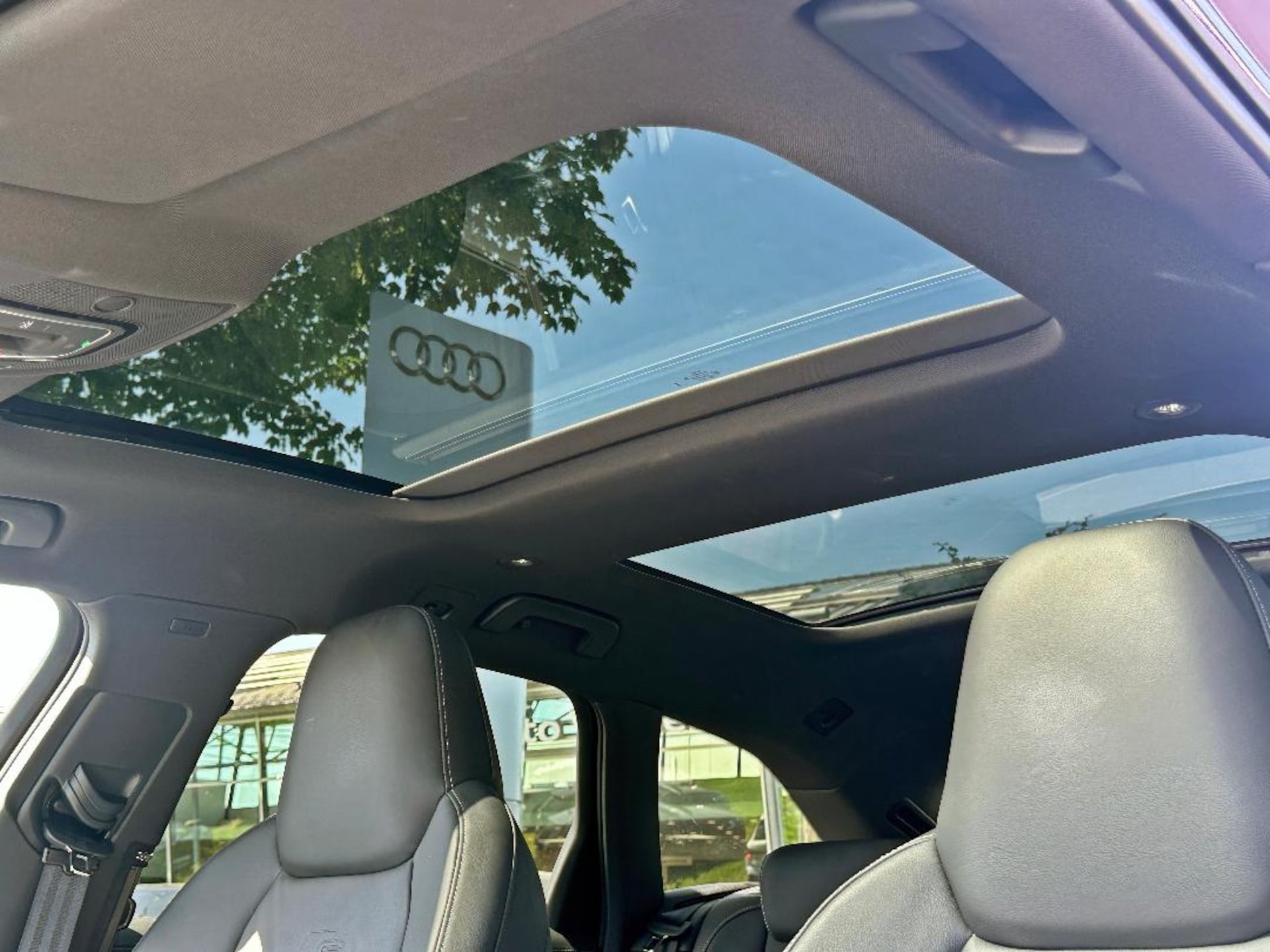 Audi S6 Avant