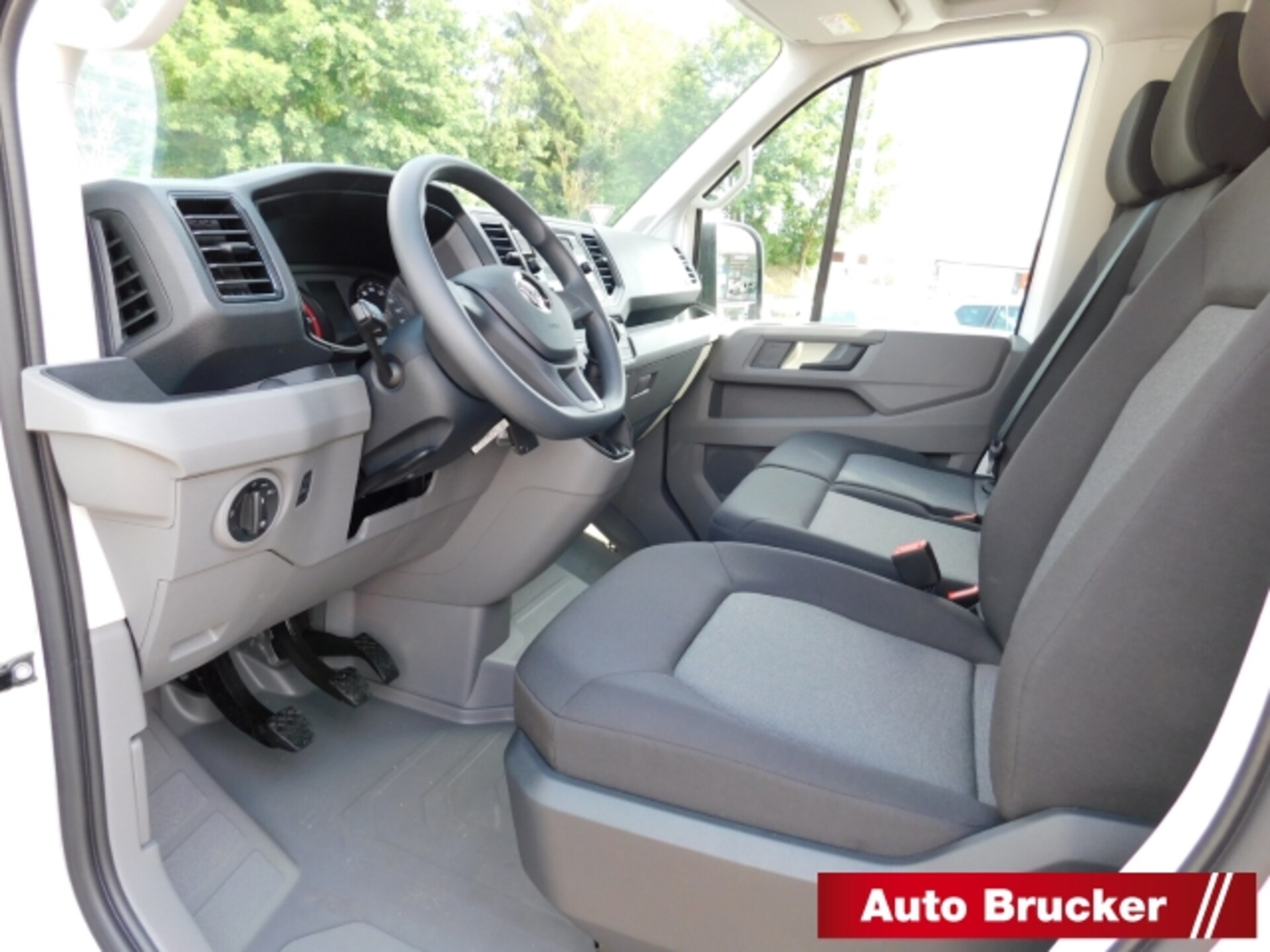 Volkswagen Crafter Einzelkabine langer Radstand
