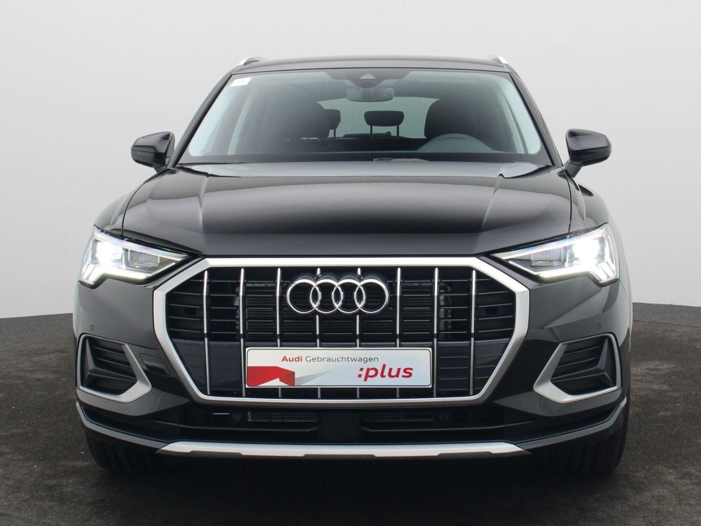 Bild über Audi Q3 advanced 35 TFSI S tronic - für weitere Informationen kontaktieren Sie den Audi Partner