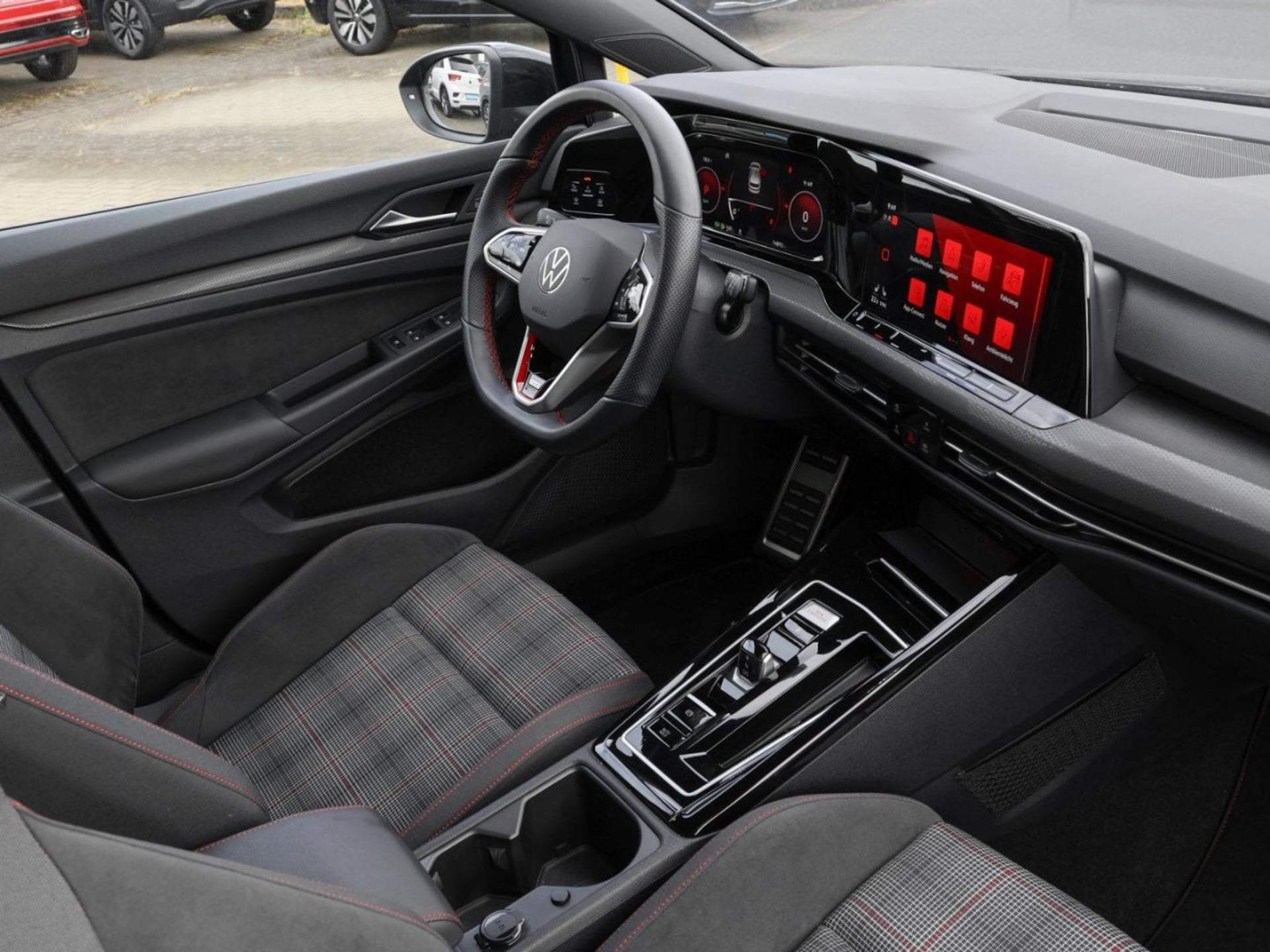 Volkswagen Golf GTI