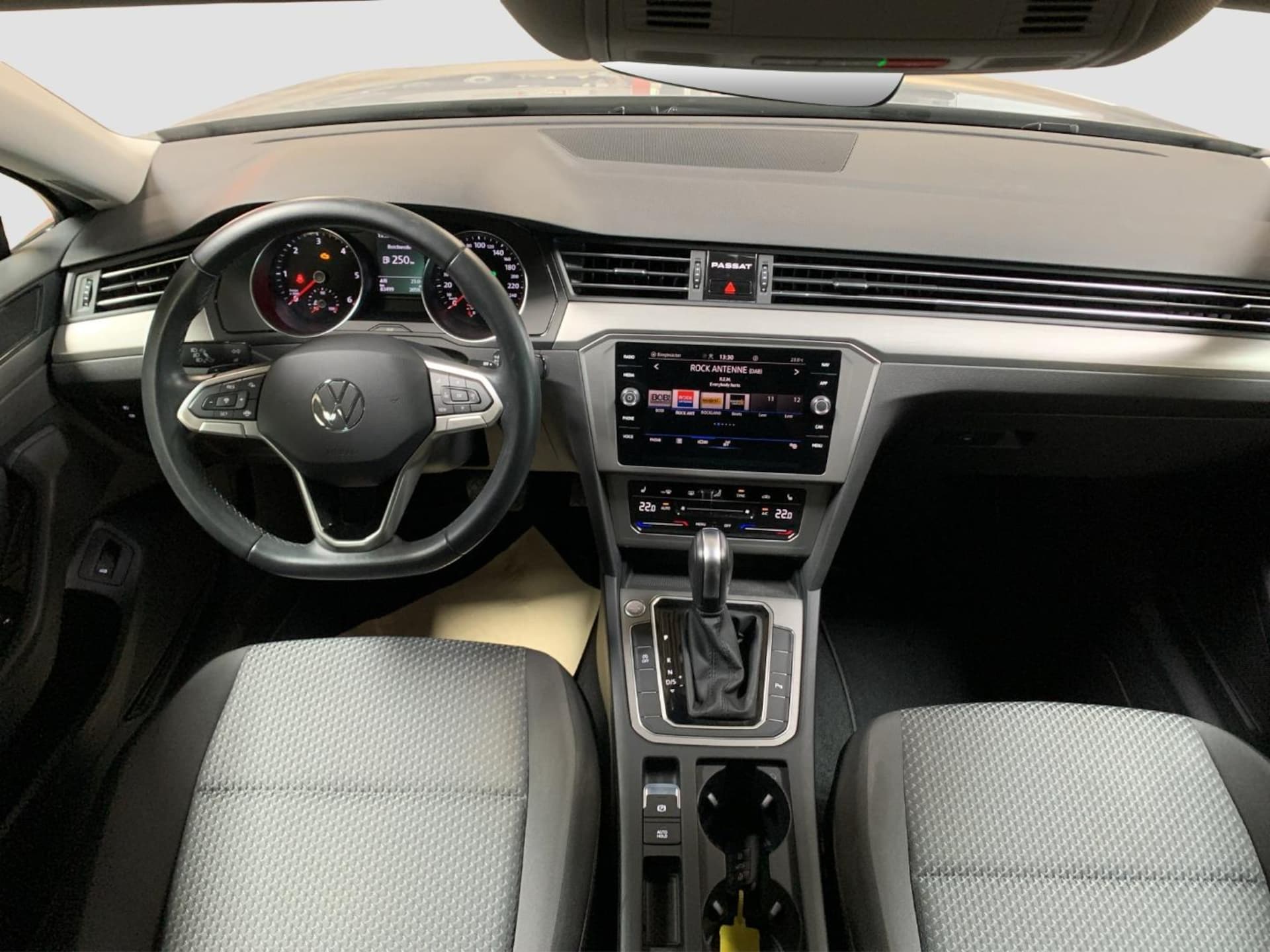 Volkswagen Passat Variant Basis-Modell