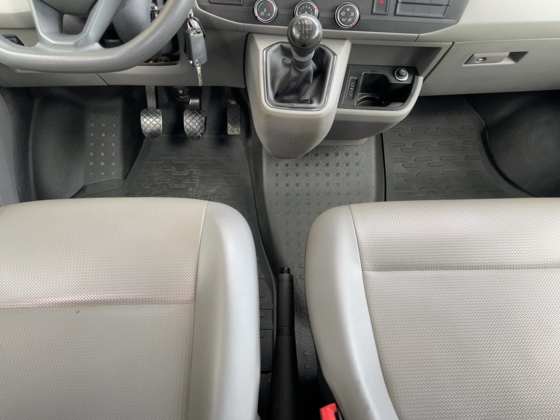 Volkswagen T6.1 Transporter Pritschenwagen Doppelkabine