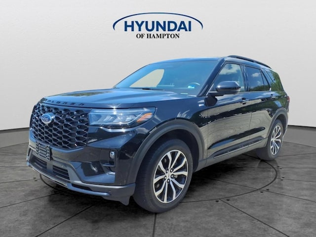 Photo of 2025 Ford Explorer
