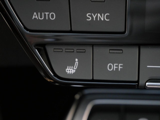 2026 Audi RS 3 Base - Photo 12