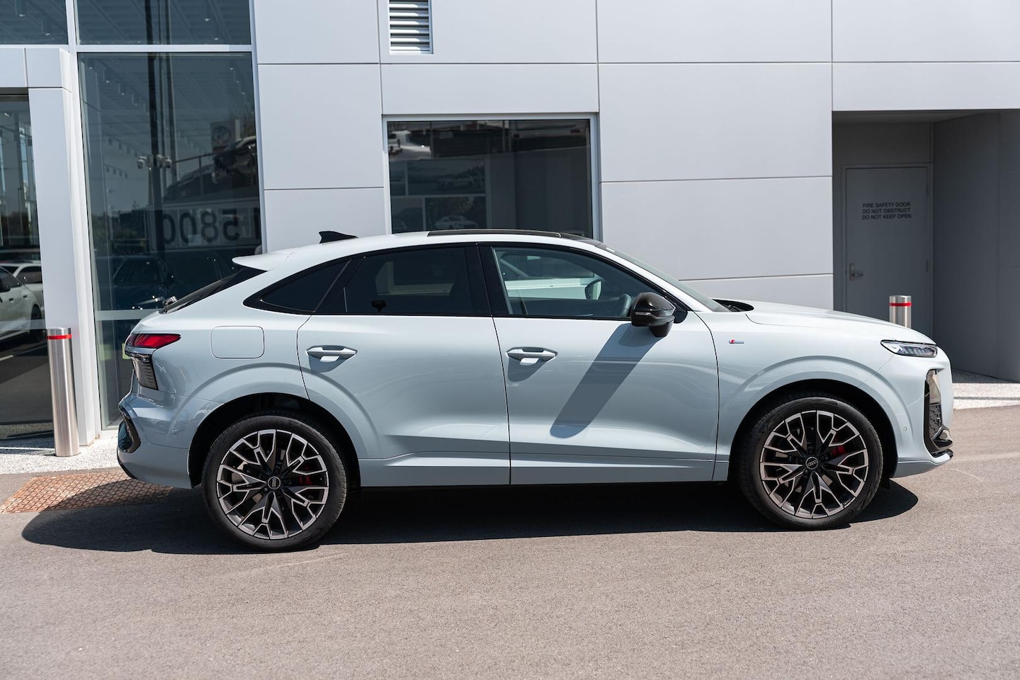 Image about Audi Q3 Sportback TFSI quattro 195 kW